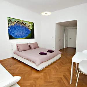 3* Pensjonat Galeria River